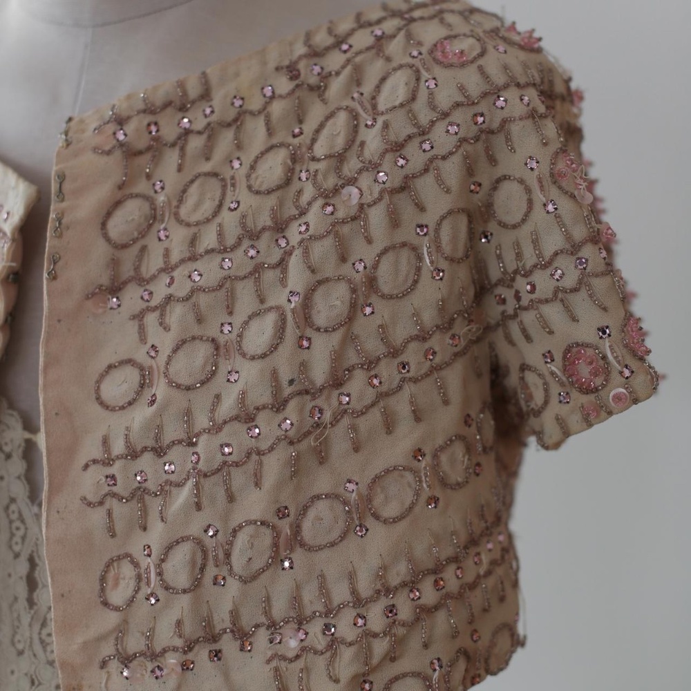 As is Vintage handmade beaded sequins rhinestone pink cropped jacket - Picture 4 of 4